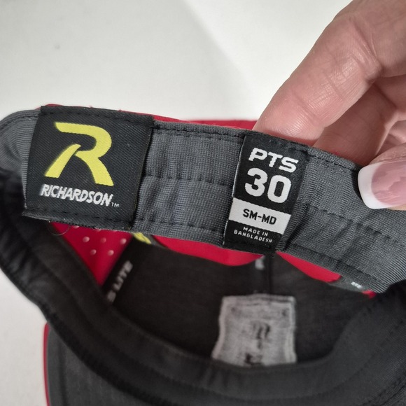 Richardson Hat Cap Fitted Red Mens Medium PTS 30 Fellowship Patch Baseball - Picture 4 of 5